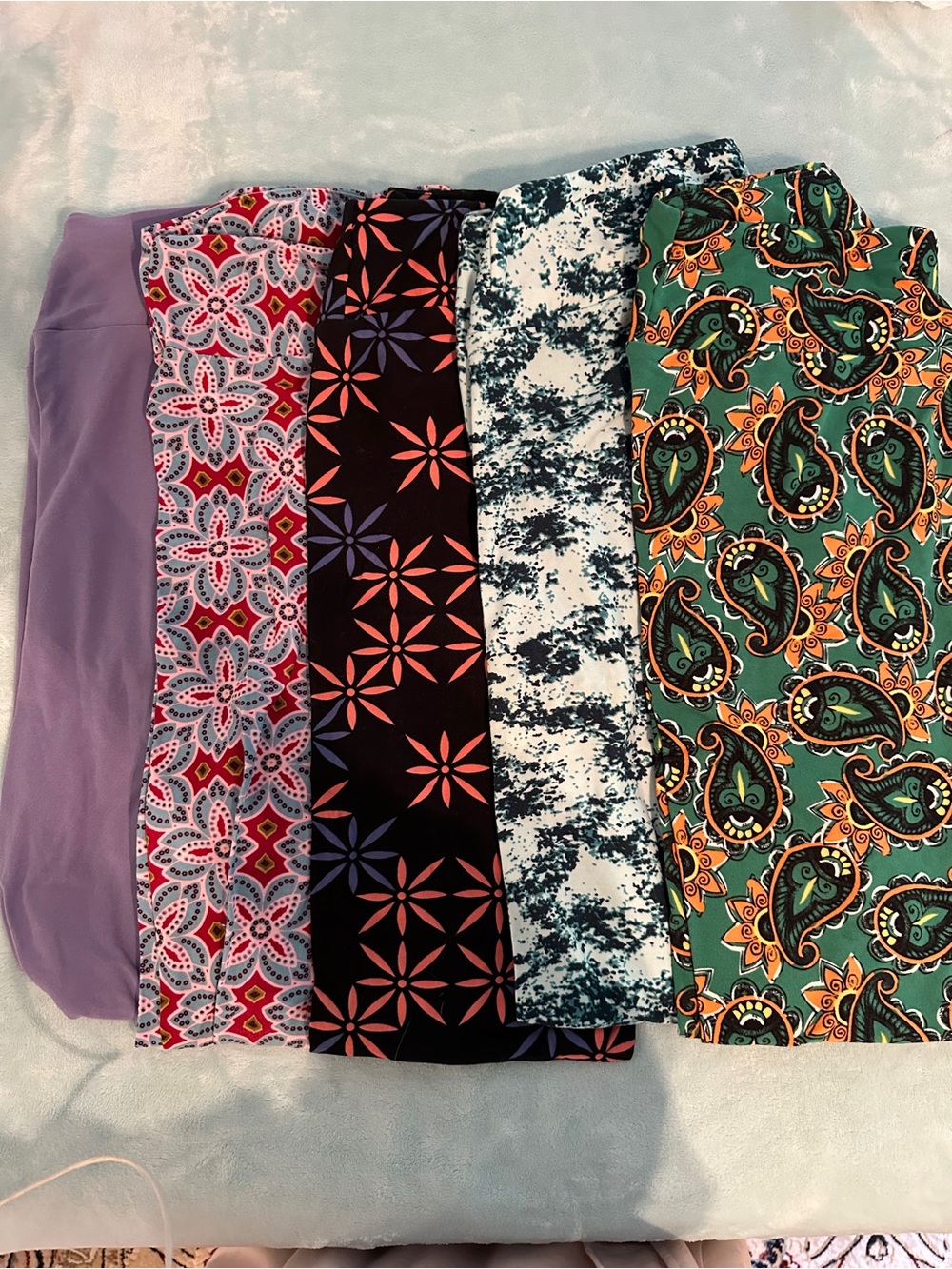 LuLaRoe Lavender & Multicolor Patterned Leggings - Floral, Paisley, Geometric